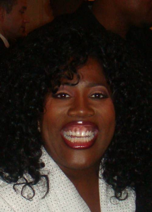 Sheryl Underwood as seen in 2008 (Eternalconceptspr / Wikimedia / CC BY 2.0) Sheryl Underwood as seen in 2008