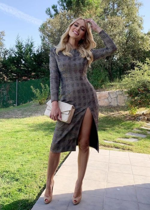 patricia-conde-as-seen-while-posing-for-the-camera-in-october-2022 Patricia Conde as seen while posing for the camera in October 2022